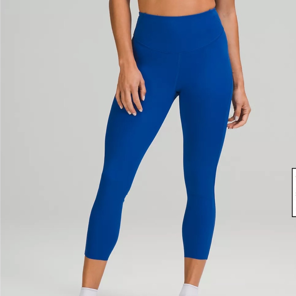 EUC Lululemon Base pace high rise crop 23”